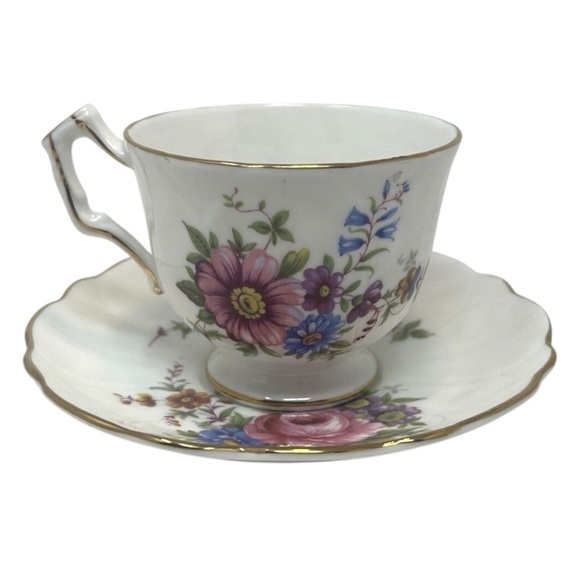 John Ansley Floral Sprays Porcelain Teacup and Saucer Set - Picture 12 of 13